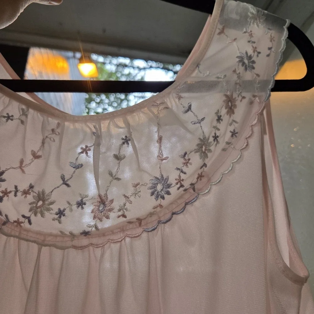 Vtg Spotlight Nightgown Small Pink Sleeveless Nylon Maxi Floral Lace Lightweight